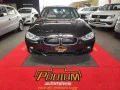 Clique para ver mais detalhes sobre BMW 320i