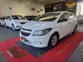 Clique para ver mais detalhes sobre CHEVROLET ONIX