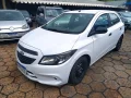 Clique para ver mais detalhes sobre CHEVROLET ONIX