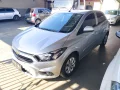 Clique para ver mais detalhes sobre CHEVROLET ONIX