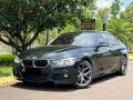 Clique para ver mais detalhes sobre BMW 320i