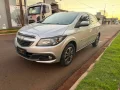 Clique para ver mais detalhes sobre CHEVROLET ONIX