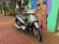Clique para ver mais detalhes sobre HONDA BIZ 125 ES