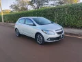 Clique para ver mais detalhes sobre CHEVROLET ONIX