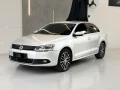 Clique para ver mais detalhes sobre VOLKSWAGEN JETTA