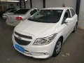 Clique para ver mais detalhes sobre CHEVROLET ONIX