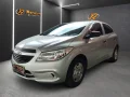 Clique para ver mais detalhes sobre CHEVROLET ONIX