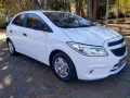 Clique para ver mais detalhes sobre CHEVROLET ONIX